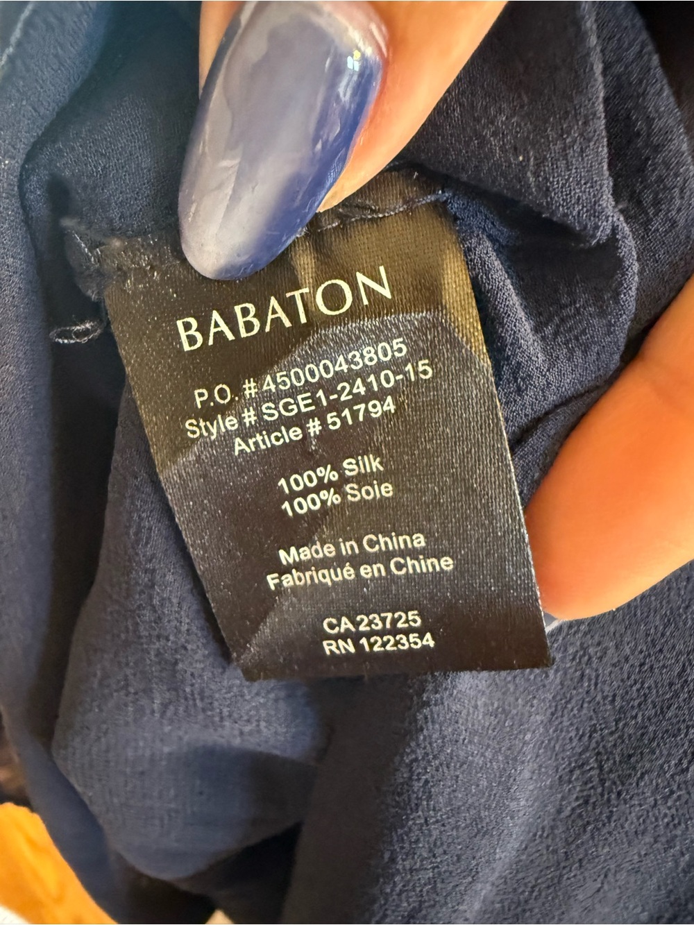 Aritzia Babaton 100% Silk Sleeveless Navy Blue V-Neck Tiered Blouse Top M - Picture 4 of 4